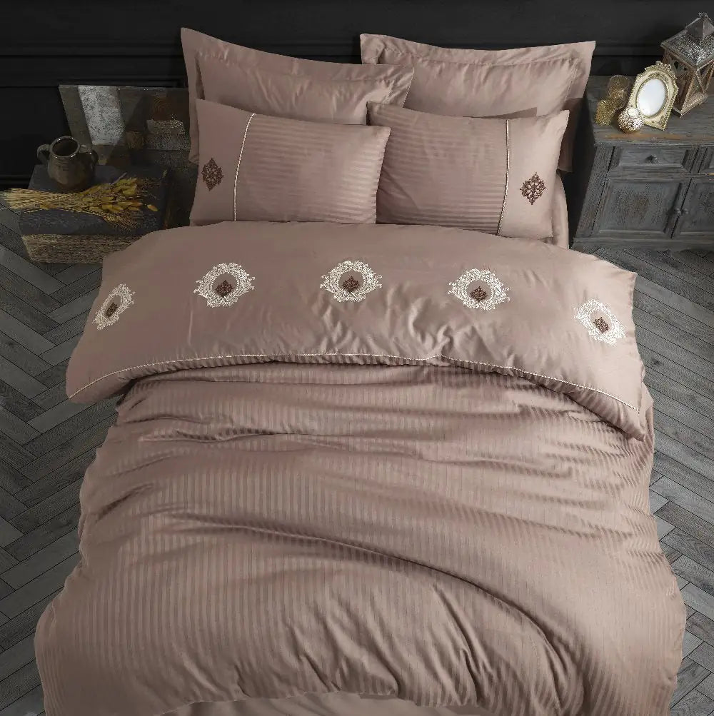 Double Embroidery Satin Duvet Cover Set